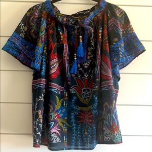 Love Kyla Relaxed Graphic Cotton Blouse with Flutter Sleeves NEW